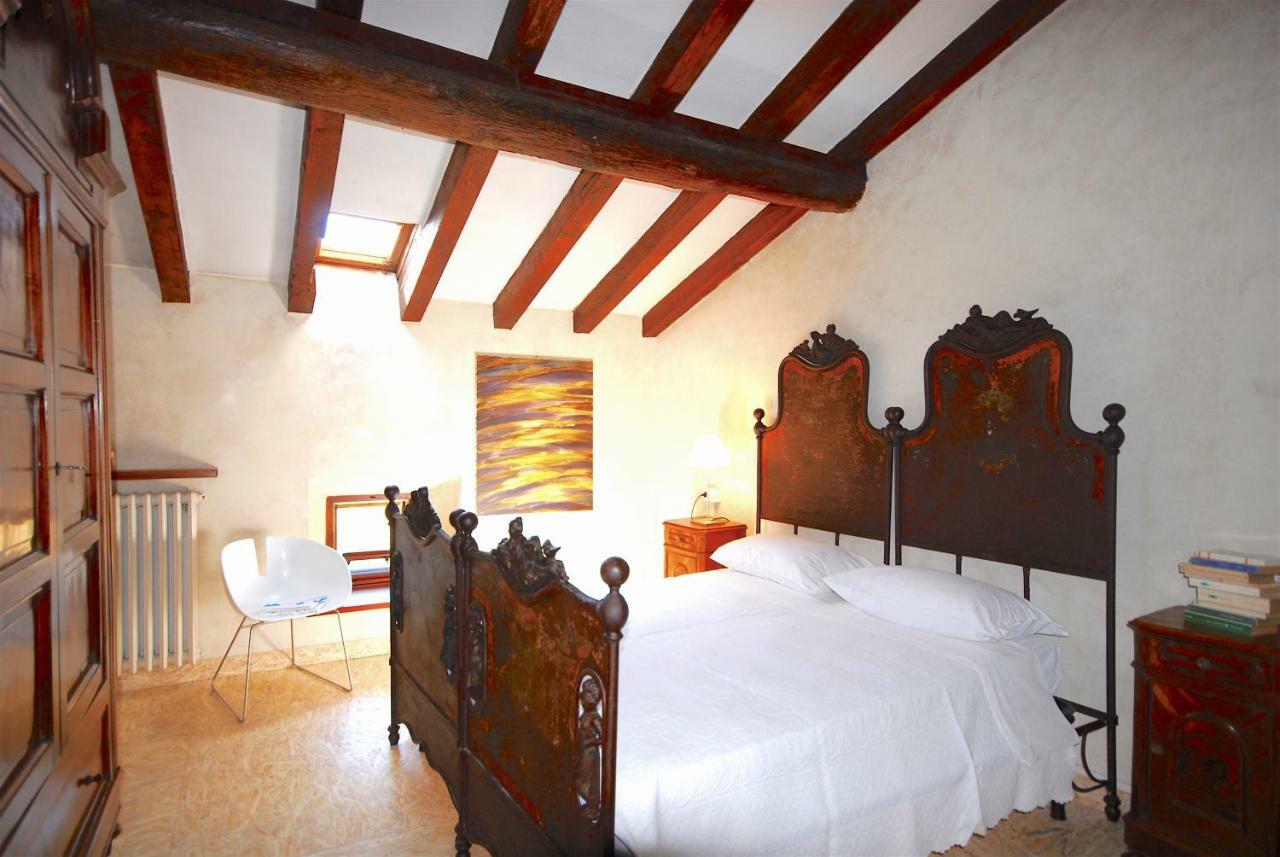 Casa Del Pittore Couette-café